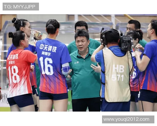 上海排球队在最新排球耐力排行榜中名列前茅引发热议